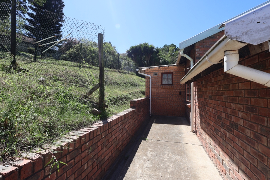 3 Bedroom Property for Sale in Nahoon Valley Park Eastern Cape